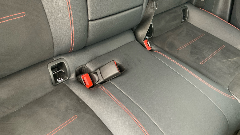 Mercedes-Benz Eqa 350 4M 215kW AMG Line Executive 66.5kWh 5dr At Electric Hatchback